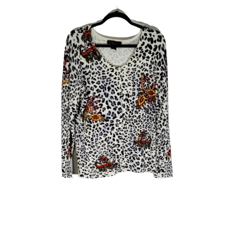 VENUE  size XL. White with leopard print design.
